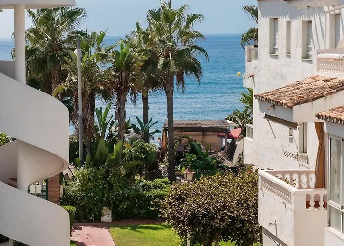 Moderno Playa Laguna Apartment Torrox