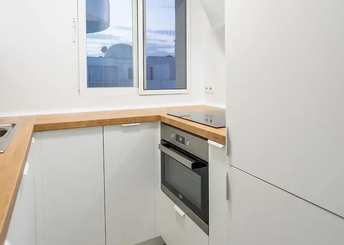 Moderno Playa Laguna Apartment